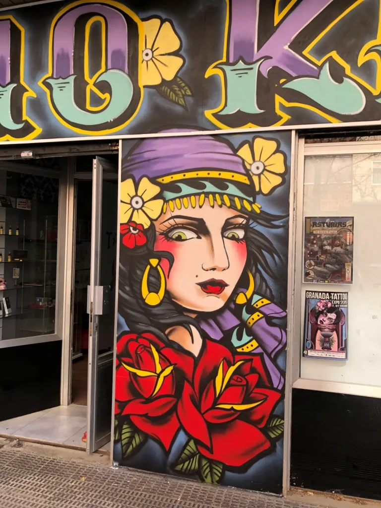 Presupuesto de mural pintado a mano para local